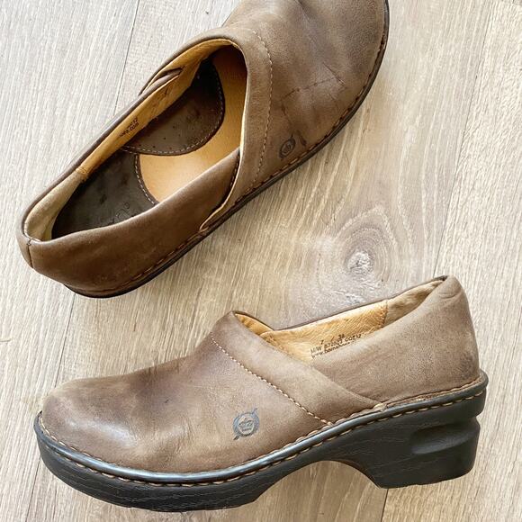 Born Brown Leather Comfort Clog Shoe - Picture 2 of 7